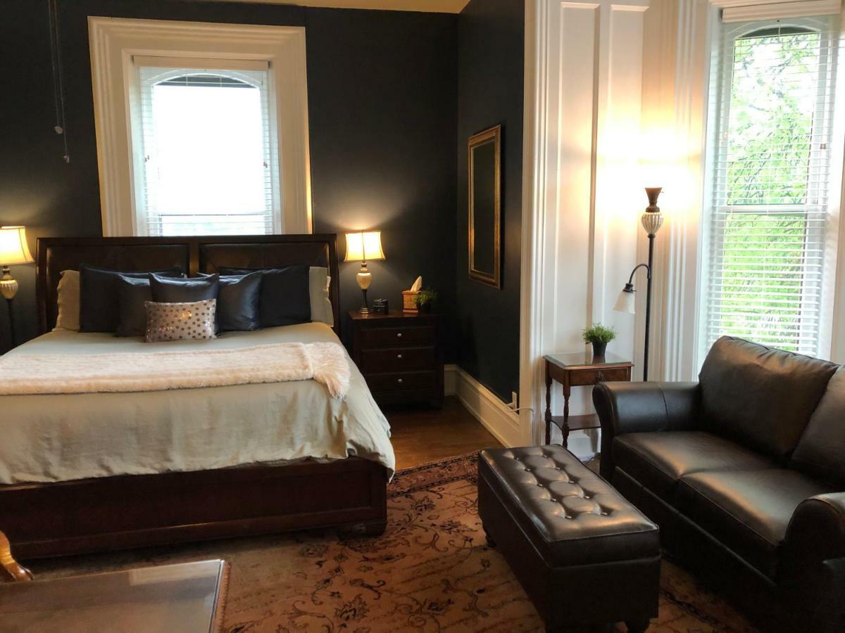 Fort Scott Lyons Twin Mansions酒店 外观 照片